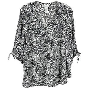 Catherines Plus Size 1XWP Top Black White Animal Print V‎ Neck Chiffon 412